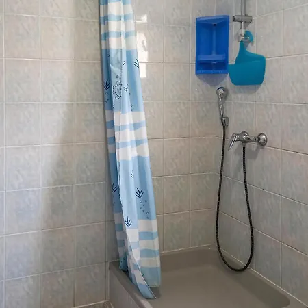 Cozy In With Kitchen Apartament Vir